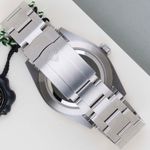 Rolex Oyster Perpetual 41 134300 (2026) - 41 mm Steel case (6/8)