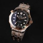 Omega Seamaster Diver 300 M 210.20.42.20.01.001 (2026) - Black dial 42 mm Steel case (5/6)