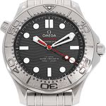Omega Seamaster Diver 300 M 210.30.42.20.01.002 (2022) - Black dial 42 mm Steel case (2/5)