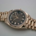 Rolex Day-Date 36 128235 (2021) - Bruin wijzerplaat 36mm Roségoud (1/5)