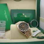 Rolex Day-Date 36 128235 (2021) - Brown dial 36 mm Rose Gold case (5/5)