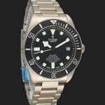 Tudor Pelagos 25600TN (2025) - Black dial 42 mm Titanium case (4/7)