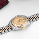 Rolex Lady-Datejust 6917 (1978) - Champagne dial 26 mm Gold/Steel case (3/8)