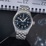 IWC Pilot Mark IW328202 (Unknown (random serial)) - Black dial 40 mm Steel case (1/8)