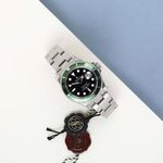 Rolex Submariner Date 16610LV - (2/8)