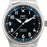 IWC Pilot Mark IW327015 (2019) - Zwart wijzerplaat 40mm Staal (2/5)