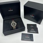 Tudor Style 12503-0006 (2024) - Black dial 38 mm Steel case (2/8)