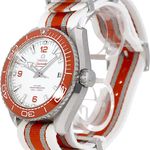 Omega Seamaster Planet Ocean 215.32.44.21.04.001 (2024) - White dial 44 mm Steel case (3/5)