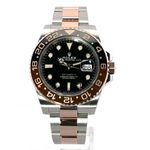 Rolex GMT-Master II 126711CHNR (2024) - Black dial 40 mm Gold/Steel case (2/8)