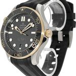 Omega Seamaster Diver 300 M 210.22.42.20.01.001 (2024) - Black dial 42 mm Steel case (3/5)