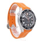 Omega Seamaster Diver 300 M 210.30.42.20.01.010 (2025) - Zwart wijzerplaat 42mm Staal (7/7)