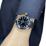 Omega Seamaster Planet Ocean 215.32.44.21.01.001 (2024) - Black dial 44 mm Steel case (2/8)