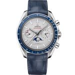 Omega Speedmaster Moonphase 304.93.44.52.99.004 (2025) - Silver dial 44 mm Platinum case (1/1)