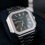 Patek Philippe Cubitus 5821/1A-001 (2024) - Green dial 45 mm Steel case (2/8)