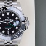 Rolex GMT-Master II 126710GRNR (2025) - Black dial 40 mm Steel case (5/8)