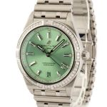 Breitling Chronomat 36 A10380591L1A1 (2023) - Green dial 36 mm Steel case (1/2)