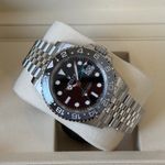 Rolex GMT-Master II 126710GRNR (2026) - Black dial 40 mm Steel case (4/7)