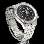 Breitling Navitimer World A24322 (2010) - Black dial 46 mm Steel case (6/8)