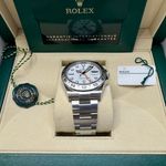 Rolex Explorer II 226570 (2024) - 42 mm Steel case (5/6)