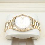 Rolex Day-Date 36 118238 (2002) - 36mm Geelgoud (3/8)