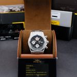 Breitling Avenger II A13381 - (3/8)