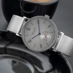 NOMOS Tangente Neomatik 141 (Unknown (random serial)) - Silver dial 39 mm Steel case (2/8)