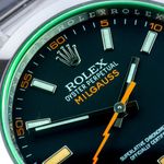 Rolex Milgauss 116400GV (2020) - Zwart wijzerplaat 40mm Staal (2/8)