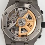 Audemars Piguet Royal Oak Offshore 26238TI.OO.A056CA.01 (2021) - Green dial 42 mm Titanium case (7/8)