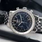 Breitling Navitimer 01 AB01211Y/BE65 (Unknown (random serial)) - Black dial 43 mm Steel case (2/8)