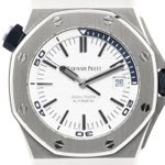 Audemars Piguet Royal Oak Offshore Diver 15710ST.OO.A010CA.01 (Onbekend (willekeurig serienummer)) - Wit wijzerplaat 42mm Staal (2/6)