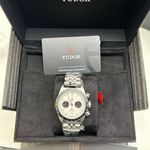 Tudor Black Bay Chrono 79360N (2025) - Black dial 41 mm Steel case (3/6)