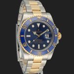Rolex Submariner Date 116613LB (2017) - Blue dial 40 mm Gold/Steel case (4/8)