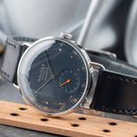 NOMOS Ludwig Automatik 271 (Onbekend (willekeurig serienummer)) - Wit wijzerplaat 40mm Staal (2/8)