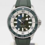 Breitling Superocean 44 A17376A31L1S1 (2023) - Green dial 44 mm Steel case (2/2)