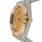 Tudor Royal 28503 (2023) - Champagne dial 38 mm Steel case (5/8)