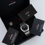 Tudor Royal 28600 (2023) - 41mm Staal (7/7)