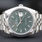 Rolex Datejust 41 126300 (2023) - Groen wijzerplaat 41mm Staal (2/8)