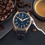 IWC Big Pilot IW329703 (Onbekend (willekeurig serienummer)) - Zwart wijzerplaat 43mm Brons (1/8)