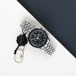 Omega Speedmaster Professional Moonwatch 310.30.42.50.01.002 (2024) - Zwart wijzerplaat 42mm Staal (2/8)