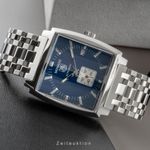 TAG Heuer Monaco Calibre 6 WW2111 (2010) - Blue dial 37 mm Steel case (2/8)