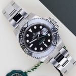 Rolex GMT-Master II 126710GRNR (2026) - Black dial 40 mm Steel case (1/8)