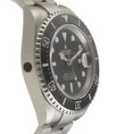 Rolex Sea-Dweller 126600 (Unknown (random serial)) - Black dial 43 mm Steel case (7/8)
