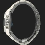 Girard-Perregaux Laureato 81020-11-431-11A (2026) - Blue dial 43 mm Steel case (7/8)