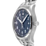 IWC Pilot Mark IW328204 (2026) - Blue dial 40 mm Steel case (4/7)