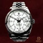 Rolex Sky-Dweller 336934 (2025) - 42 mm Steel case (2/8)