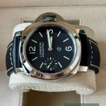 Panerai Luminor PAM01084 (2025) - Zwart wijzerplaat 44mm Staal (5/7)