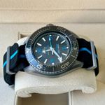 Omega Seamaster Planet Ocean 215.92.46.21.01.001 (2024) - Black dial 46 mm Titanium case (5/8)