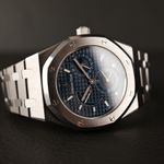 Audemars Piguet Royal Oak Dual Time 25730ST.OO.0789ST.01 (1994) - Blue dial 36 mm Steel case (2/8)