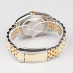 Rolex Datejust 36 126233 (2023) - 36 mm Gold/Steel case (6/8)