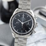 Omega Speedmaster 324.30.38.50.01.001 (2023) - Black dial 38 mm Steel case (3/8)